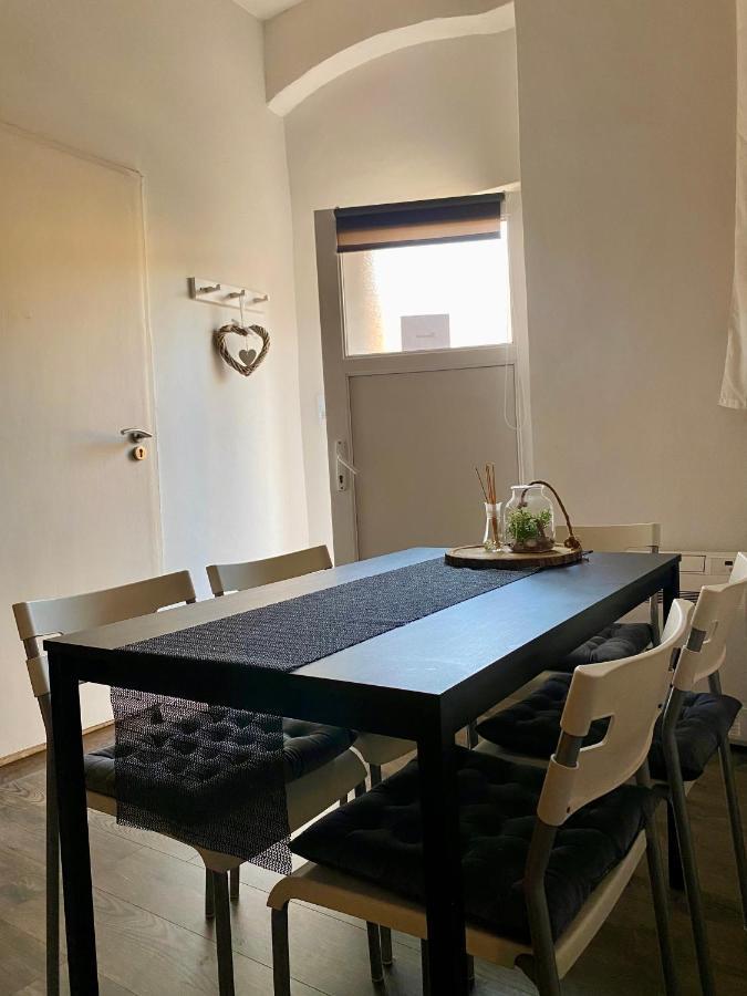 Benvenuto Apartman Hotel Boedapest Buitenkant foto